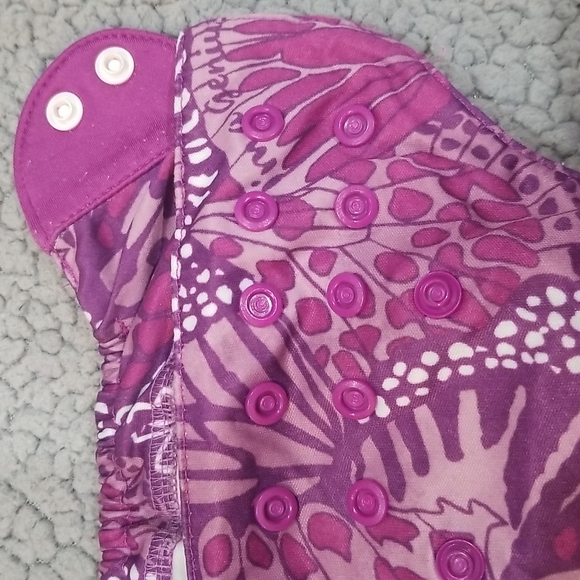 Bum Genius Flips Cloth Diapers - Set Of 7! - Picture 6 of 6